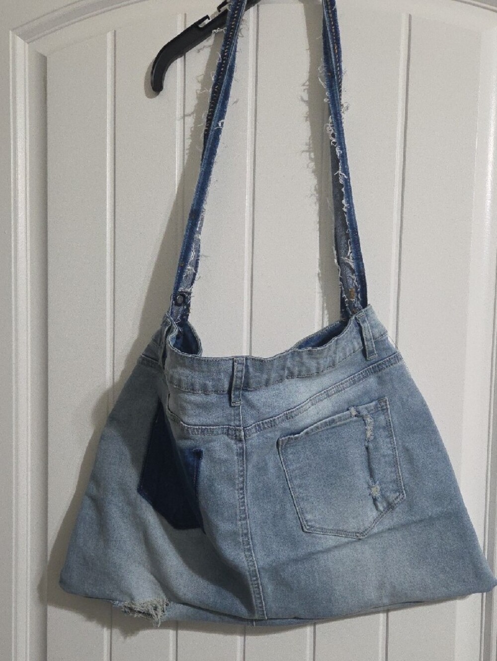 Levi's Inspired Light Blue Denim Hobo Bag - Picture 3 of 4